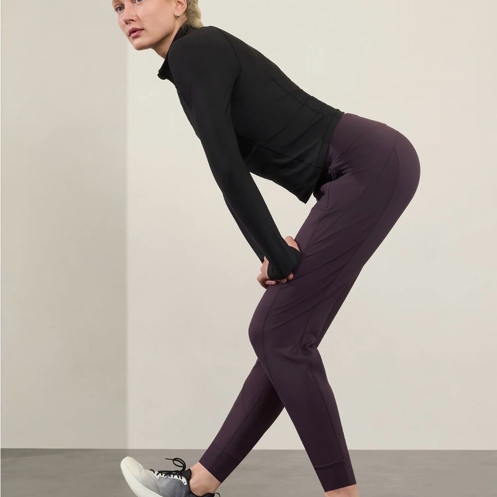 Athleta Rainier Joggers Plum Color XL Tall